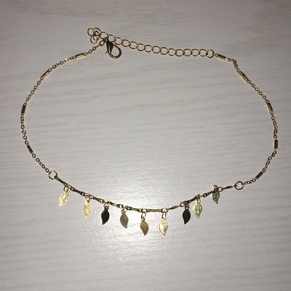 Brandy Melville Accessories - brandy choker